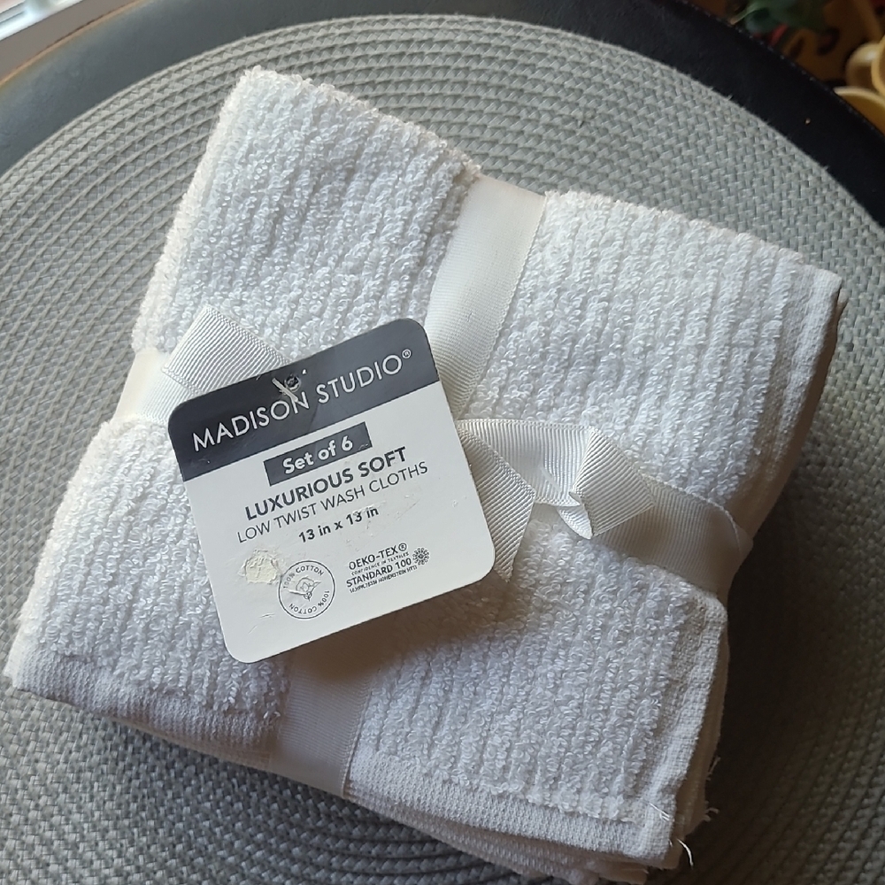 Madison Studio Wash Cloths
